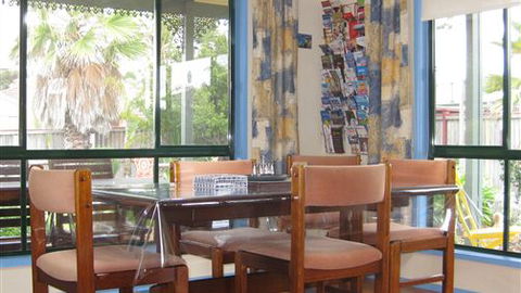 Bells By The Beach Holiday House Ocean Grove - Lismore Accommodation 3