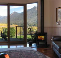 Cathedral Valley Farm - Lismore Accommodation