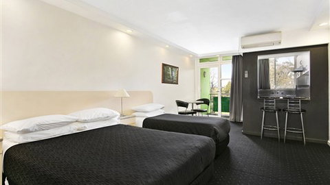 Best Western Melbourne's Princes Park Motor Inn - Lismore Accommodation 4
