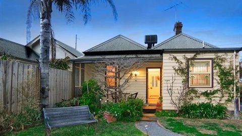Benambra B&B - Lismore Accommodation 5