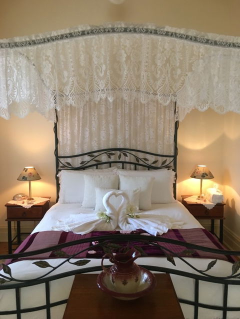 Eastcliff Cottage Sorrento - Lismore Accommodation 2