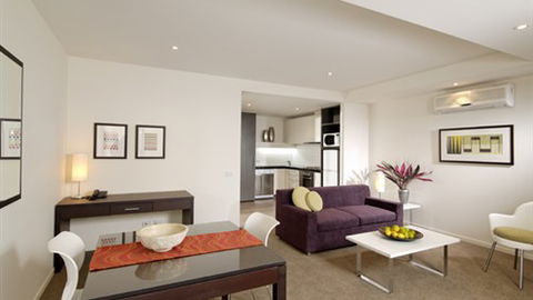 Punthill Apartment Hotels - Essendon Grand - Lismore Accommodation 3