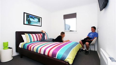 The Island Accommodation - Phillip Island YHA - Lismore Accommodation 3