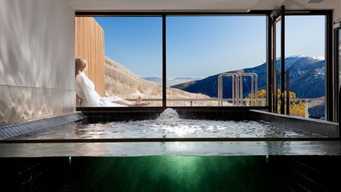 QT Falls Creek Resort - Lismore Accommodation 5