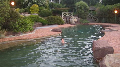Kunala Chalet - Pinnacle Valley Resort - Lismore Accommodation 2