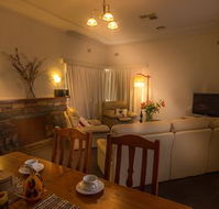 Benson House and Benson Lodge - Lismore Accommodation