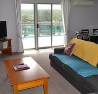 House on the Hill Port Campbell - Lismore Accommodation