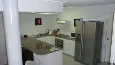 Waterfront Villa Tarni 14 - Lismore Accommodation 2