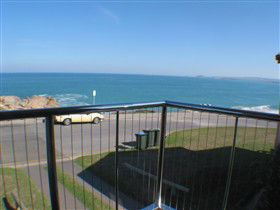 Castaway At Port Elliot - Lismore Accommodation 1