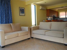 Castaway At Port Elliot - Lismore Accommodation 3