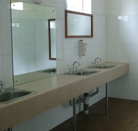 Beachport Caravan Park - Lismore Accommodation