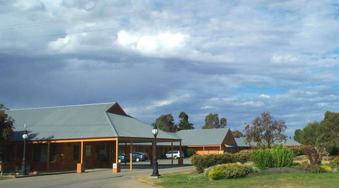 Bishop's Lodge Motor Inn - Lismore Accommodation 0