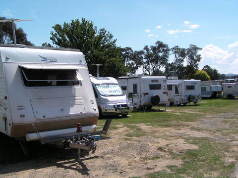 Canberra Carotel Motel & Caravan Park - Lismore Accommodation 0