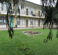 Capri Lodge Apartments - Lismore Accommodation