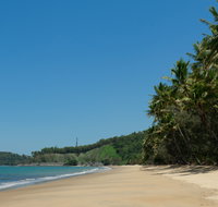 Ellis Beach Oceanfront Bungalows  Caravan Pk - Lismore Accommodation