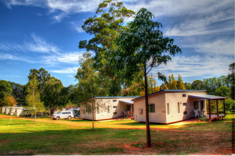 Fontys Pool Caravan Park And Chalets - Lismore Accommodation 0