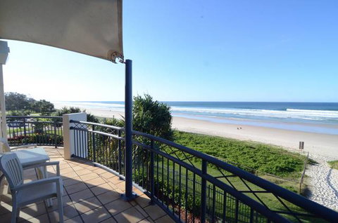 Golden Riviera Beach Resort - Lismore Accommodation 3