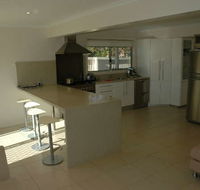 Joylaine Beach House - Lismore Accommodation