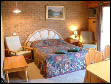 Lightning Ridge Outback Resort & Caravan Park - Lismore Accommodation 2