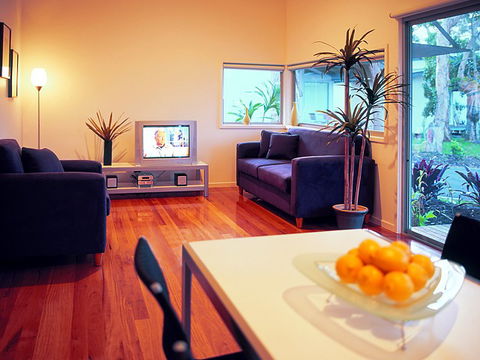 Mobys Beachside Retreat - Lismore Accommodation 1