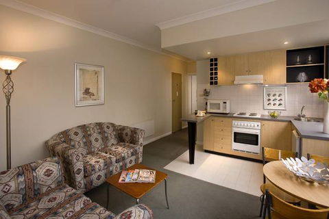 North Melbourne Serviced Apartments - Lismore Accommodation 2