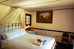 Price Morris Cottage - Lismore Accommodation 2