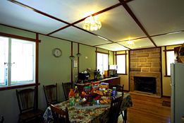 Price Morris Cottage - Lismore Accommodation 4