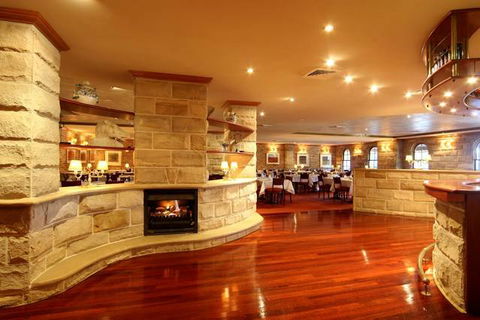 Hermitage Campbelltown - Lismore Accommodation 6