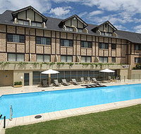 The Hills Lodge Hotel  Spa - Lismore Accommodation