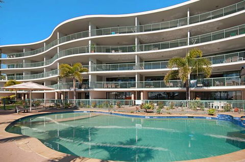 The Norfolks On Moffat Beach - Lismore Accommodation 2