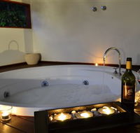 Hidden Valley Forest Retreat - Lismore Accommodation
