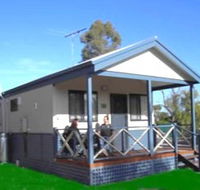 Pinjarra Cabins and Caravan Park - Lismore Accommodation
