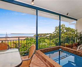 Beach View Holiday Villa - Lismore Accommodation 0