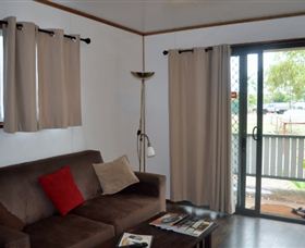 Daly Waters Historic Pub - Lismore Accommodation 4