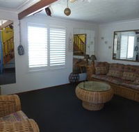 Sails Beach House Apartment Pottsville - Lismore Accommodation