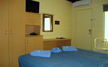 Benjamin Singleton Motel - Singleton - Lismore Accommodation 0