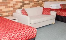 Highway Inn Motel - Hay - Lismore Accommodation 2