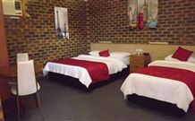 Squatters Homestead Motel - Casino - Lismore Accommodation 3