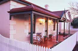 Eliza Cottage - Lismore Accommodation 0