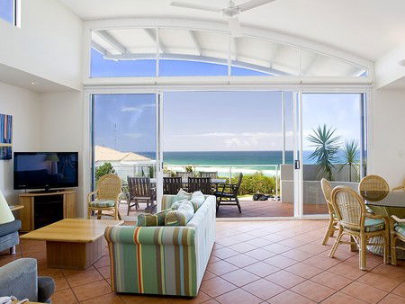 Aqua Promenade Beachfront Apartments - Lismore Accommodation 4