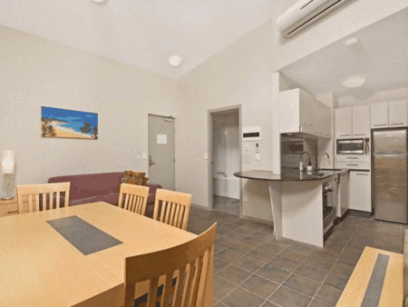 Lennox Point Holiday Apartments - Lismore Accommodation 3