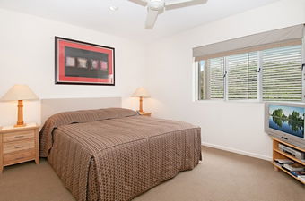 Aqua Promenade Beachfront Apartments - Lismore Accommodation 6