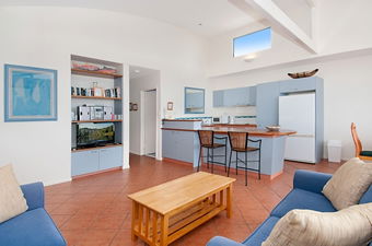 Aqua Promenade Beachfront Apartments - Lismore Accommodation 7