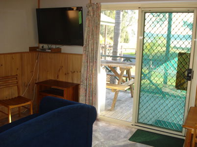 Paradise Park Cabins - Lismore Accommodation 3