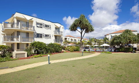 Golden Riviera Beach Resort - Lismore Accommodation 5