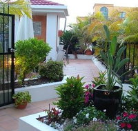Shaz Maisons Beachside Holiday Apartments - Lismore Accommodation