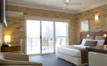 Yamba Beach Motel - Yamba - Lismore Accommodation 1