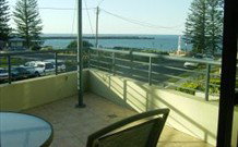 Yamba Beach Motel - Yamba - Lismore Accommodation 0