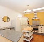 Bi J's - Lismore Accommodation