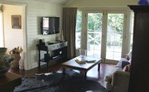 Bracken Ridge Villas - Lismore Accommodation 6